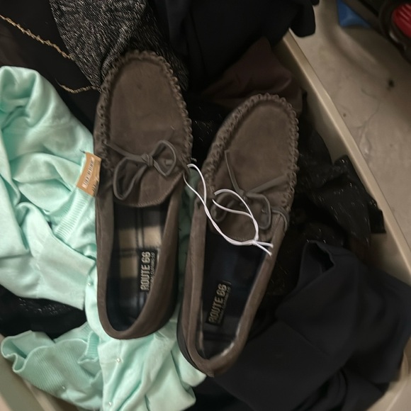 Route 66 Slippers Men' s Moccasins NWT - Picture 2 of 6